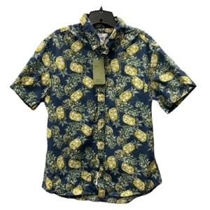 🆕 GoodFellow Pineapple Button Down Aloha Shirt